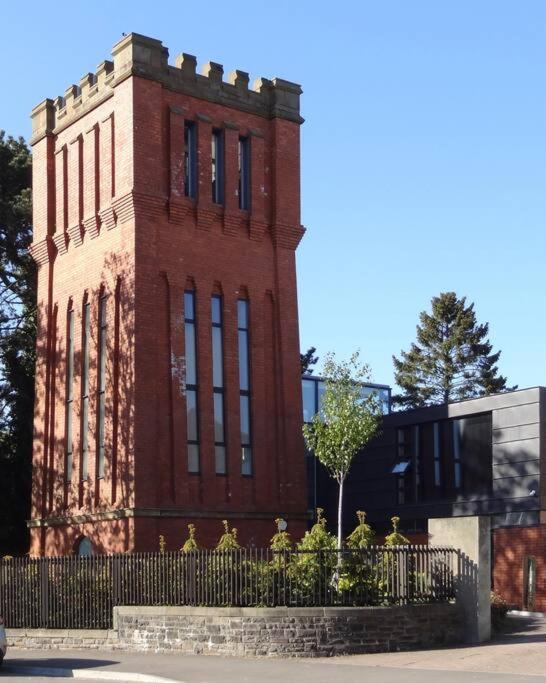 卡迪夫Luxury Water Tower I Roof Bar I Cinema别墅 外观 照片