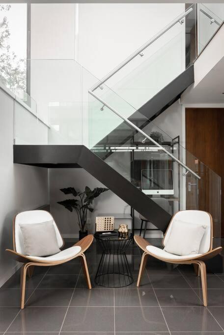 卡迪夫Luxury Water Tower I Roof Bar I Cinema别墅 外观 照片